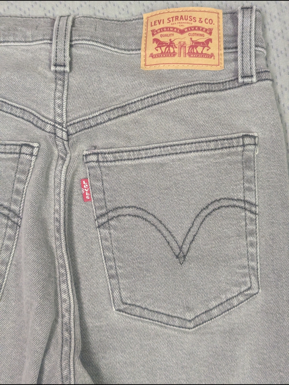 Levi's Ribcage Straight Ankle Jeans Gray Wash W26 L27 - Picture 10 of 12